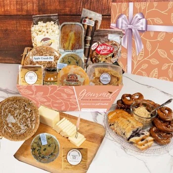 The Bakers Choice gift basket ideas has a great variety of gourmet foods thare are loved and appreciated by those receiving them